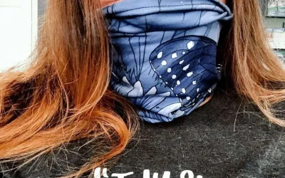 Just realized that I’m wearing the I Just Want To Draw Pretty Pictures T-shirt…